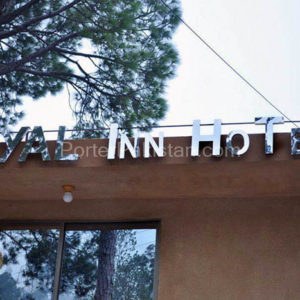 royal-inn-hotel-new-murree-pakistan-exterior-www_(4)