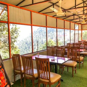 Baboon Lodge (6)
