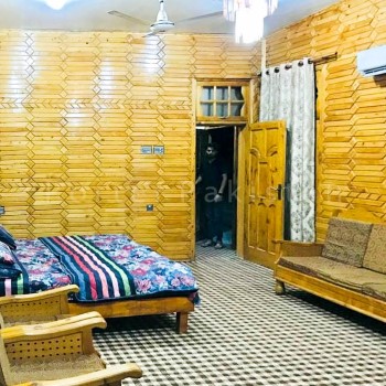 Deosai exuctive guest house (11)
