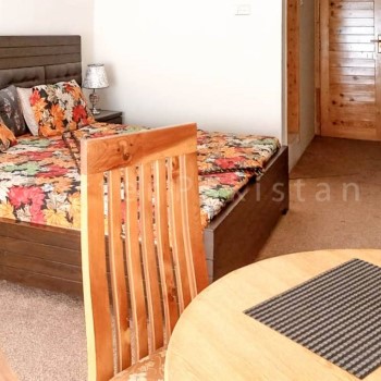 Deosai exuctive guest house (4)