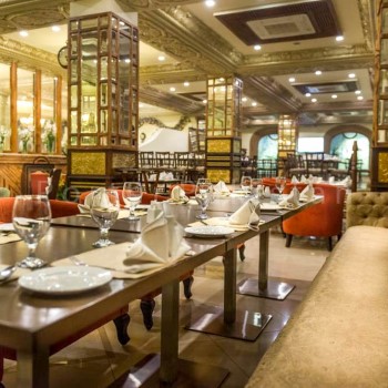 Luxus Grand Lahore (11)