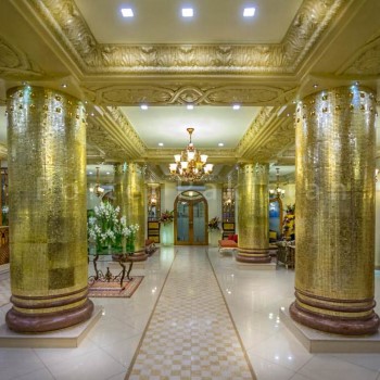Luxus Grand Lahore (12)