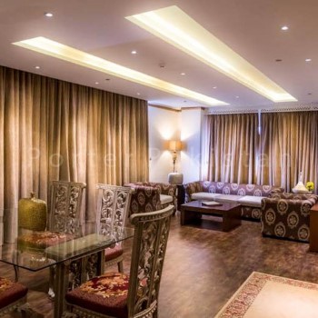 Luxus Grand Lahore (2)