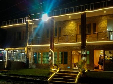 hotel serenity shogran (8)
