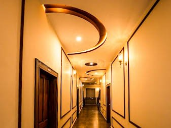 Raees Khana (10)