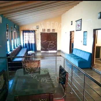 Beach Hut S-64 (4)