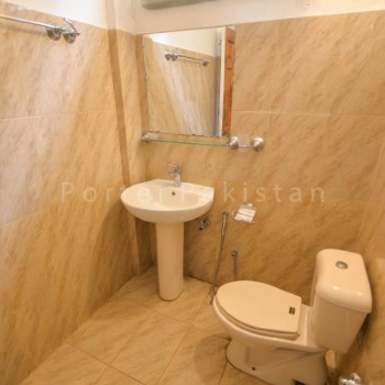 Tourist Inn Shogran (9)