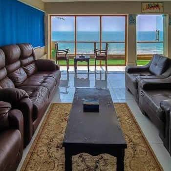 Karachi Beach villa (4)