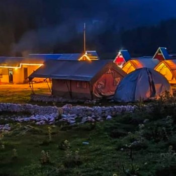 Kumrat glamping (3)