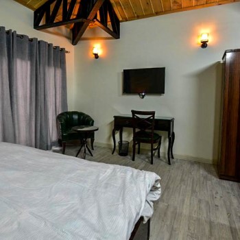 Mountain Lodge (6)