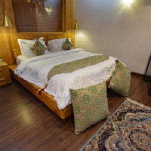 Famree Resort Attabad Lake (20)