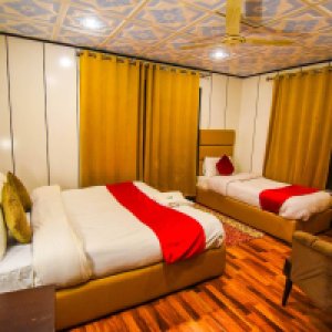 Village Guest House (1)