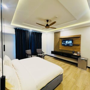 Maple Hotel (11)