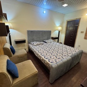 Airport lodges (5)