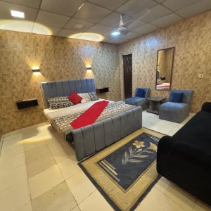 Airport lodges (6)