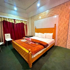 Shogran Hotel (6)