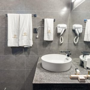 The Pioneer Hotel  (5)