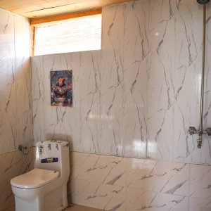 Khanabadosh Arang Kel (6)