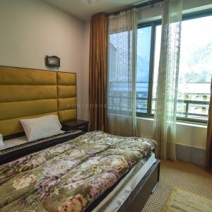 Royal continental (15)