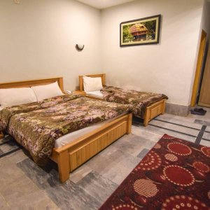 Royal continental (18)