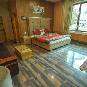 Royal continental (20)