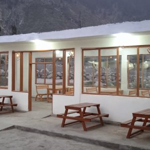 Burj Ul Kumrat Hotel 3